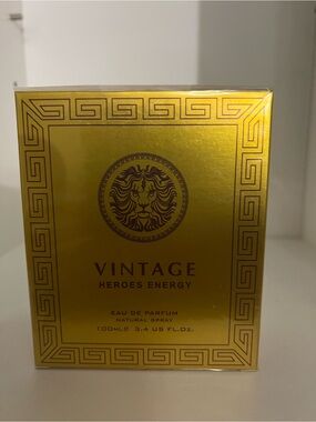 VINTAGE Gold Heroes Energy Fragrance Box